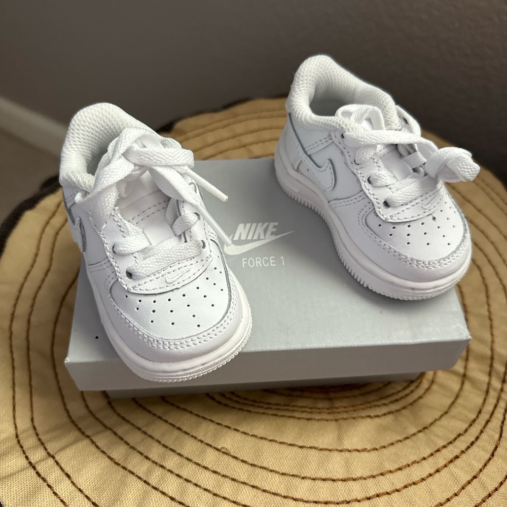BABY AIR FORCE